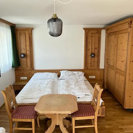 Dom wakacyjny Chasetta Zum Sigrist Galtür